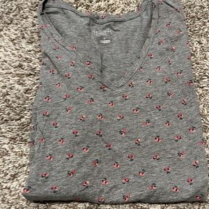 3pack Vneck maternity shirts